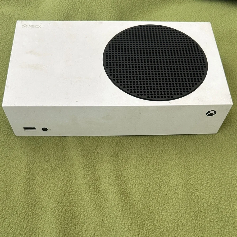 Xbox White Gaming Console